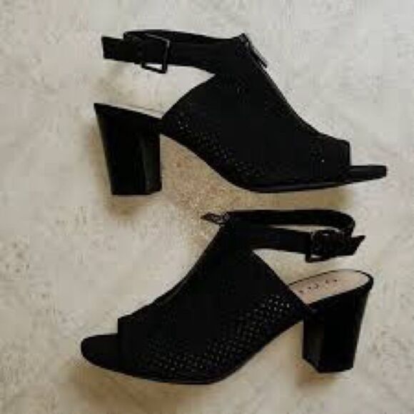 UNISA 9.5 Y2K Peep Toe Chunky Heels - Picture 1 of 12